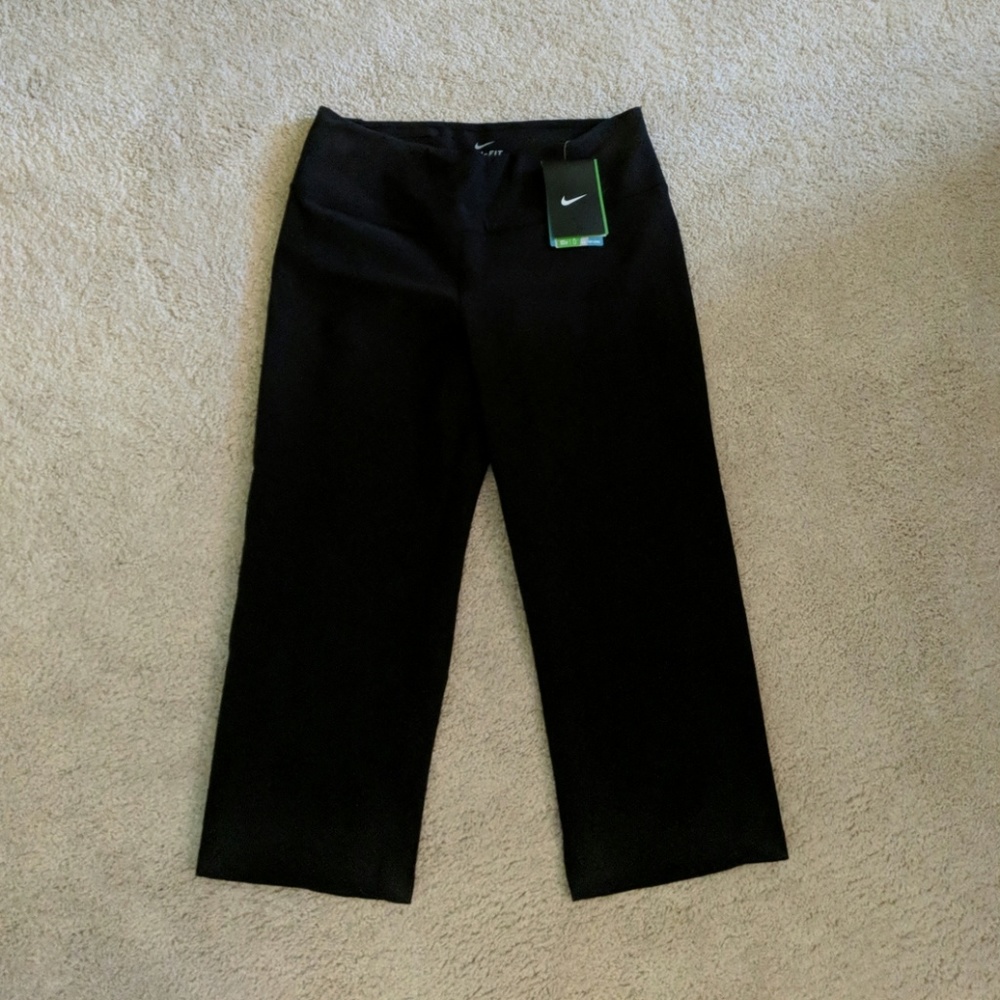 Nike Dri-fit workout capris